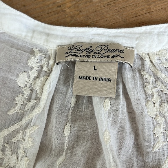 Lucky Brand Live in love off white sleevless too. Button down. - Picture 3 of 3